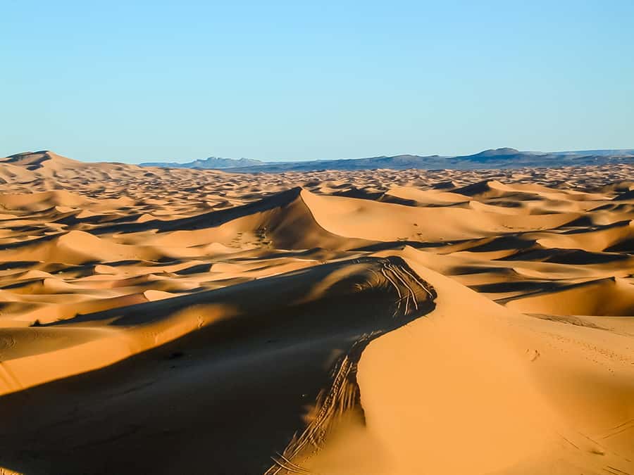 Marrakech: 3-Day Merzouga Desert Experience Camel & Meals - Tinghir Oasis and the walls of Todra Gorge