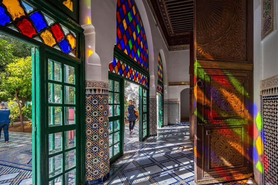 Marrakech: 3-Hour Monuments, Souks & Old Medina Walking Tour - Koutoubia Mosque and the route back