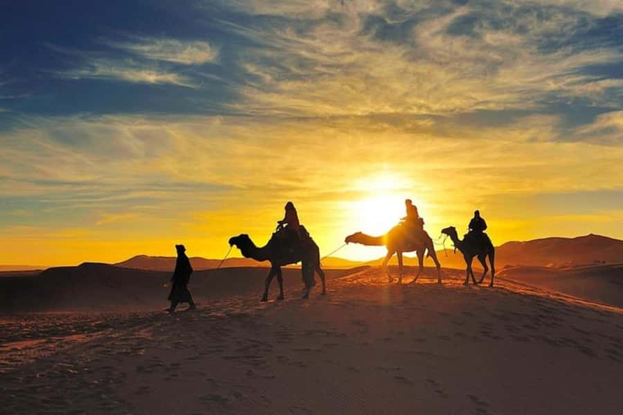 Marrakech: Agafay Desert Dinner and Sunset Camel Ride Trip - Leaving Marrakech for the Agafay Desert
