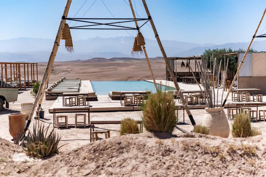 Marrakech: Agafay Desert Inara Camp Pool Day Pass with Lunch - Arriving at Les Terrasses d’Agafay