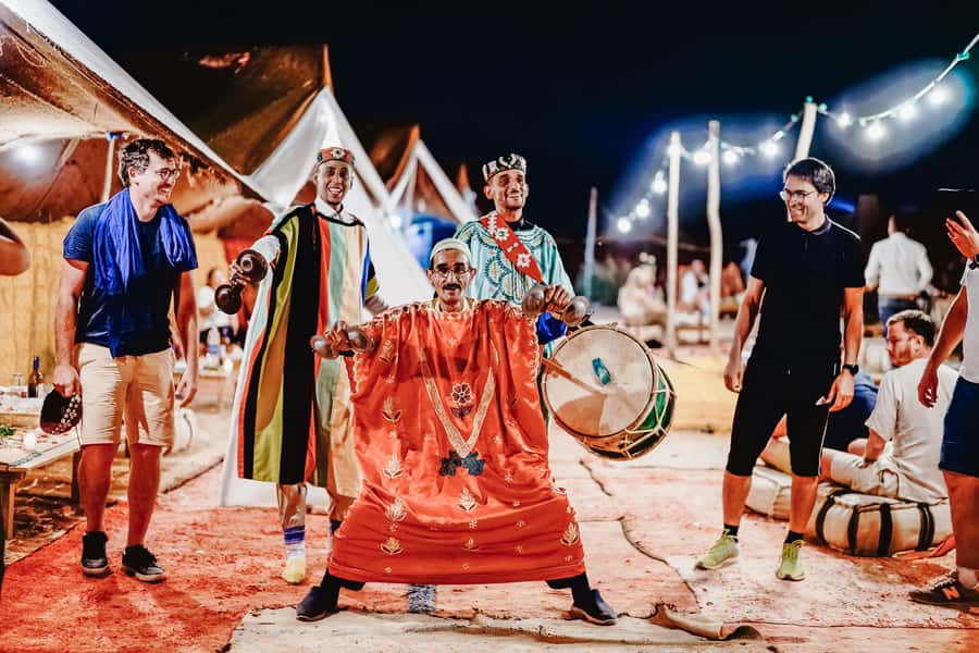 Marrakech: Agafay Desert Pool, Dinner & Live Show Experience - Leaving Marrakesh for the Agafay Desert
