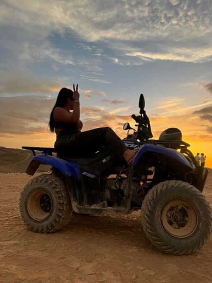 Marrakech: Agafay Desert Quad Biking with Dinner Show - Who will enjoy this Agafay outing?