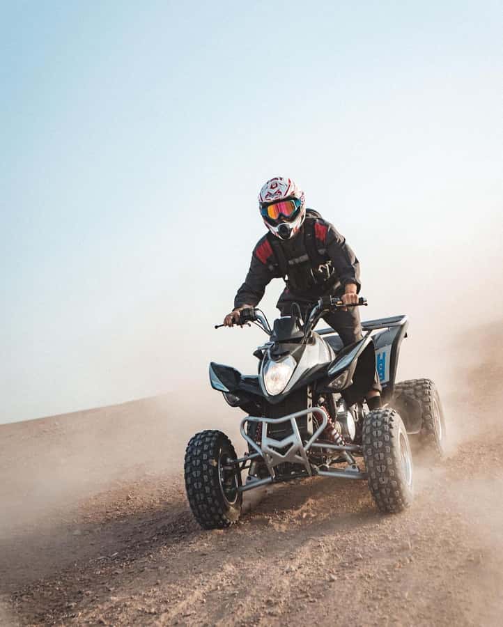 Marrakech: Agafay Desert Quad, Camel Ride & Dinner Show - Guides Make the Difference