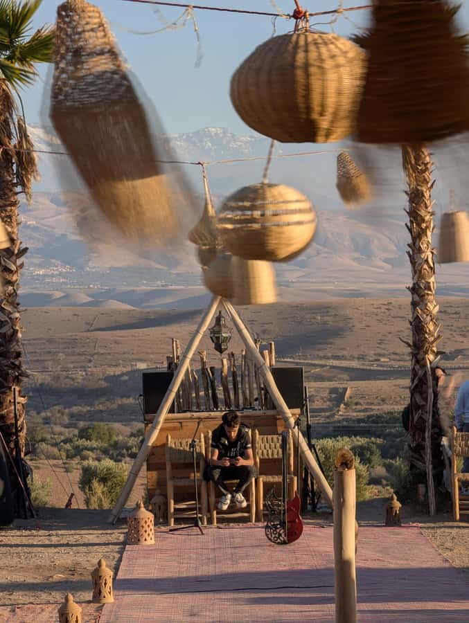 Marrakech: Agafay Desert Quad & Camel Rides, Dinner & Show - Berber music, folk dancing, and the fire show