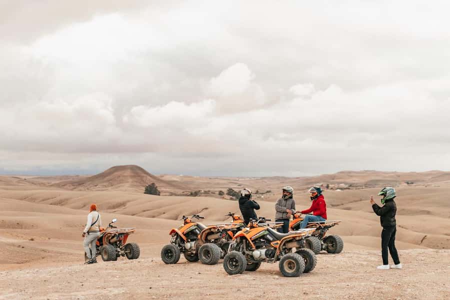 Marrakech: Agafay Desert Retreat, Tent, Dinner, Show & Pool - Sunrise and breakfast before the return trip