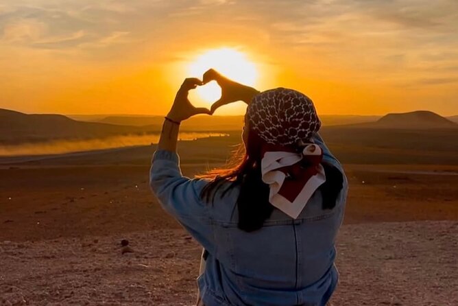 Marrakech: Agafay Desert Sunset, Camel Ride, and Dinner Show - Berber music, dancing, and the fire show