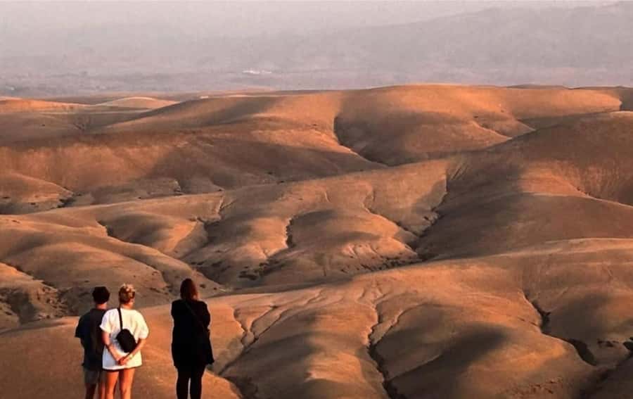 Marrakech : Agafay Desert Sunset Camel Ride & Luxury Dinner - A Moroccan dinner under the stars