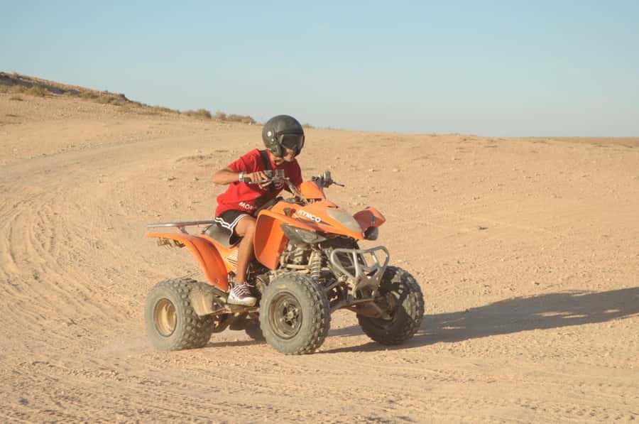 Marrakech: Agafay Desert Trip with Activities and Dinner - Sunset, tea, and the desert camp