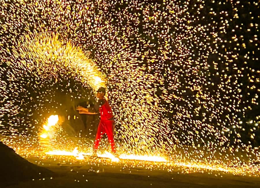 Marrakech: Agafay Desert Trip with Activities and Dinner - Moroccan dinner under the stars