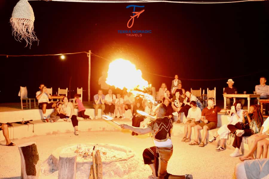 Marrakech: Agafay Dinner Show with Quad/Camel Ride and Pool - Who will enjoy this Agafay evening?