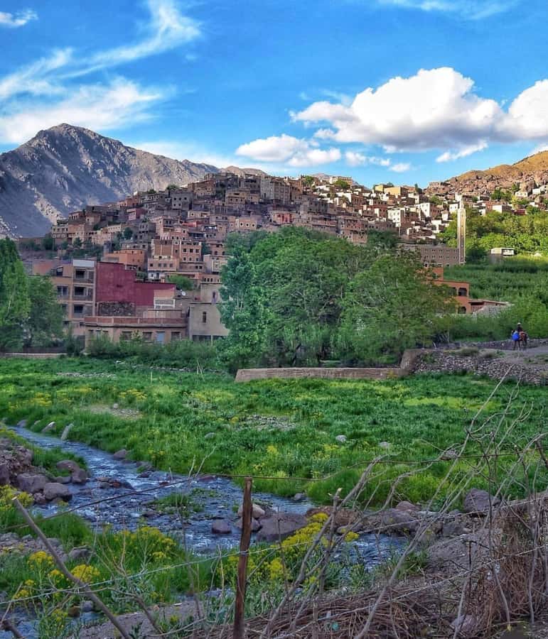 Marrakech: Atlas Mountain, Berber Villages, & Valleys Tour - Leaving Marrakech for Tahnaout and Asni