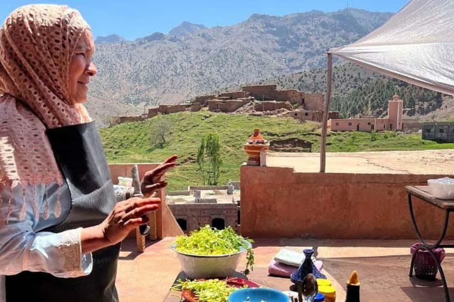 Marrakech: Atlas Mountains Cooking Class with Berber Family - The views and the sense of place
