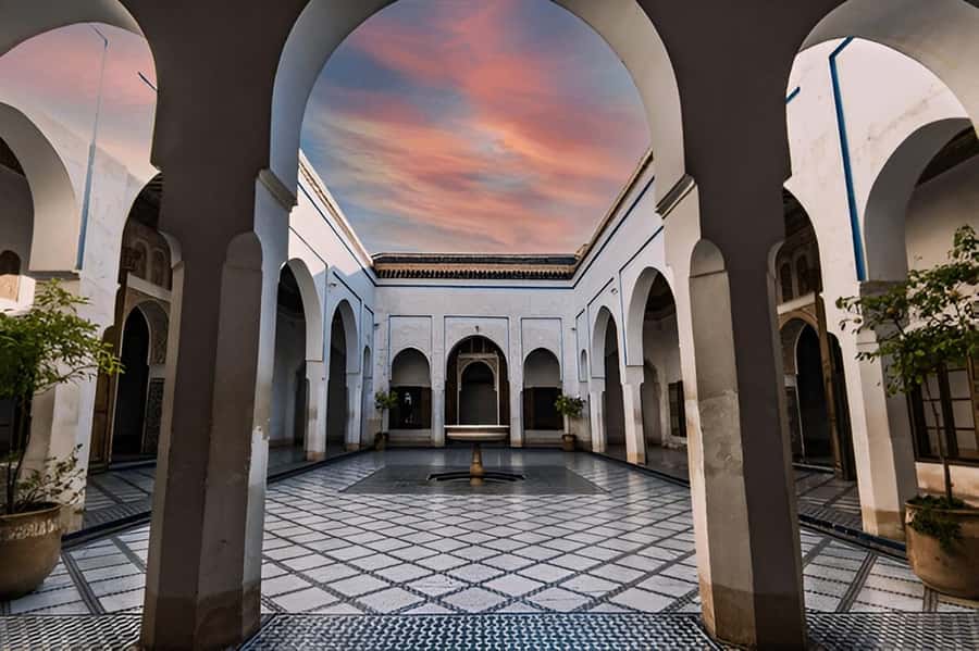 Marrakech: Bahia Palace, Ben Youssef Medersa, & Souks Tour - Why this compact Marrakech tour works