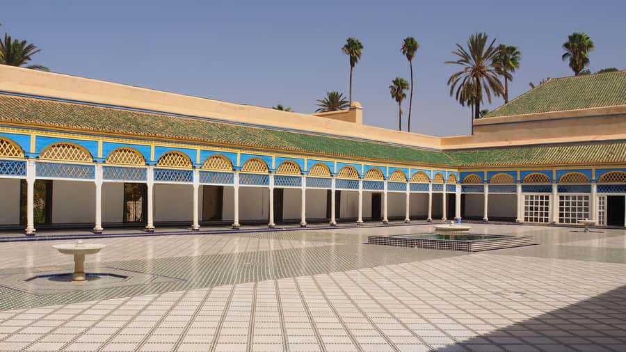 Marrakech: Bahia Palace, Saadian Tombs, & Koutoubia Mosque - Saadian Tombs: beauty, silence, and possible queues