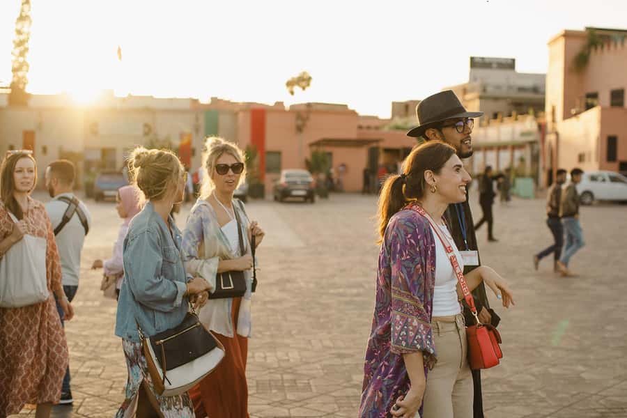Marrakech: Bahia Palace, Saadian Tombs & Medina Guided Tour - Bahia Palace and its quiet courtyards