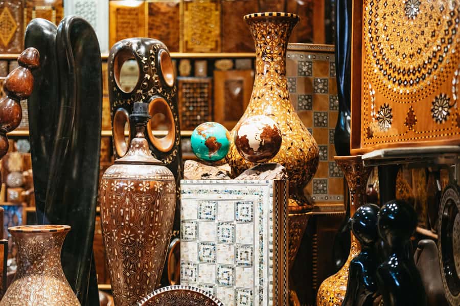 Marrakech: Colorful Medina Souks Guided Walking Tour - The Medina beyond the main lanes