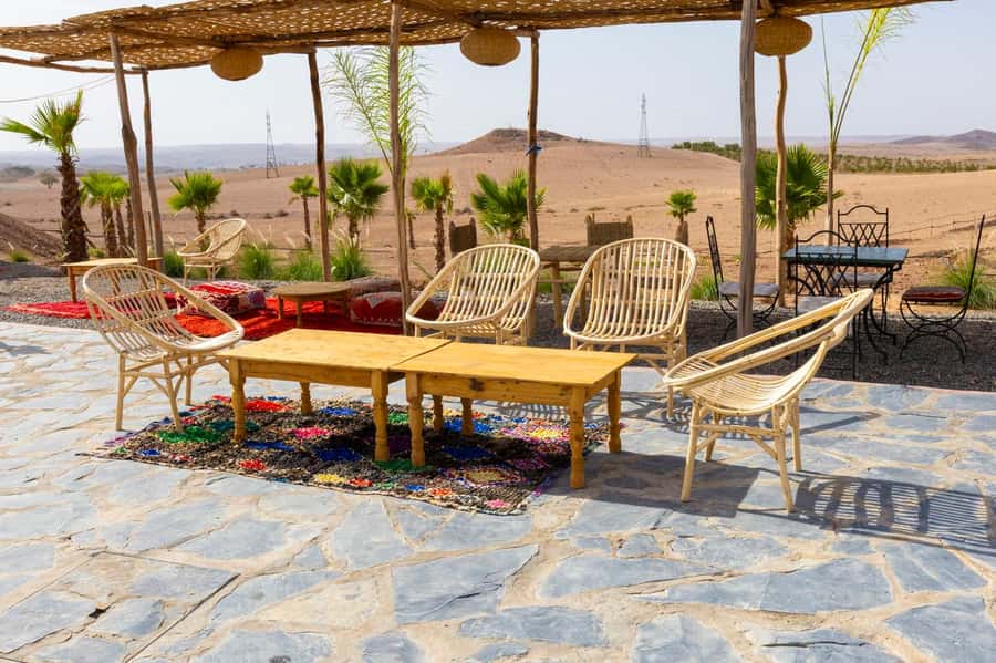 Marrakech: Day Pass in The Desert, swimming pool and lunch - Camel rides and other optional activities