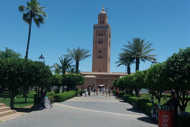 Marrakech day trip from Agadir & Taghazout - Walking the Medina and its market streets