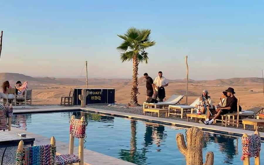 Marrakech Dinner Show Agafay Desert with Camels swiming pool - Who will enjoy this Agafay evening most