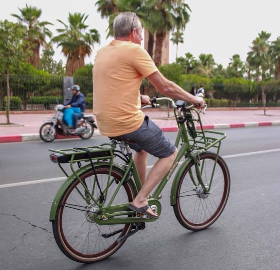 Marrakech : Electric Bicycle City Tour - Koutoubia Mosque and Jamaa El Fna