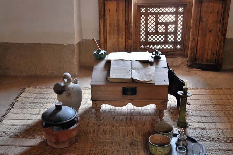 Marrakech Full-day excursion From Casablanca - Moroccan food and the cost of lunch