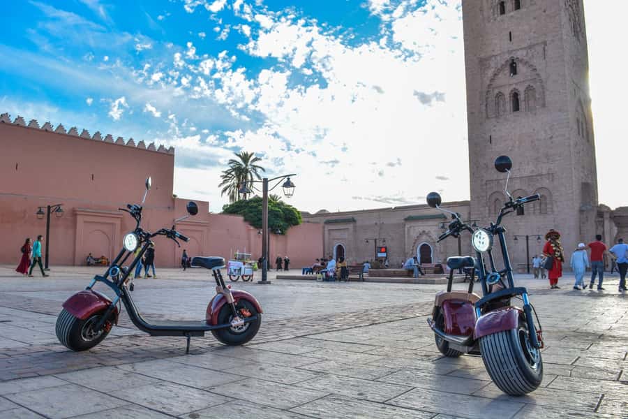 Marrakech: Glide Through the Red City on an EcoScooter Tour! - Jamaa El Fna, the Souks, and the Medina