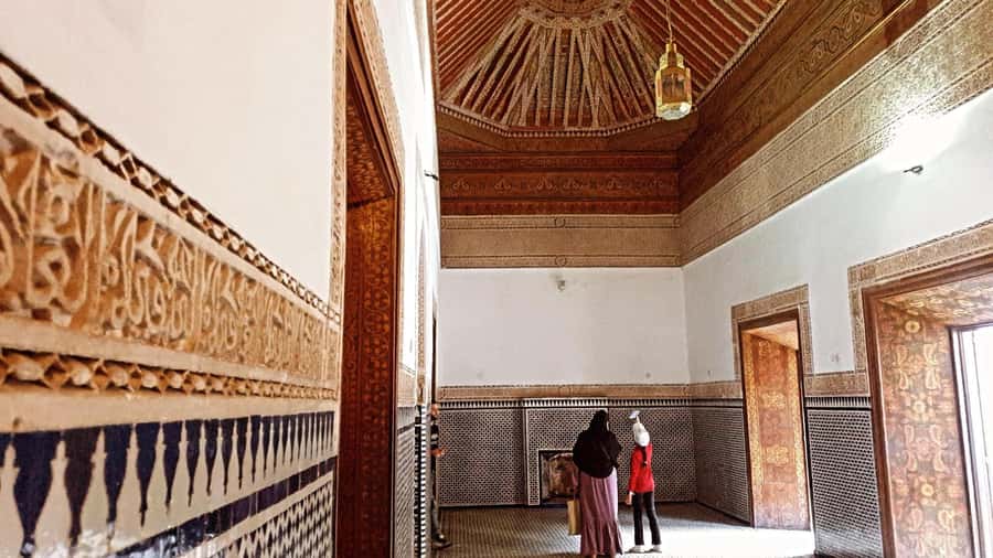 Marrakech: Guided Medina History & Culture Tour - Ben Youssef Medersa and the old school system