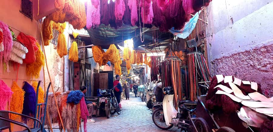 Marrakech: Guided Medina History & Culture Tour - Souk Semmarine and Moroccan design