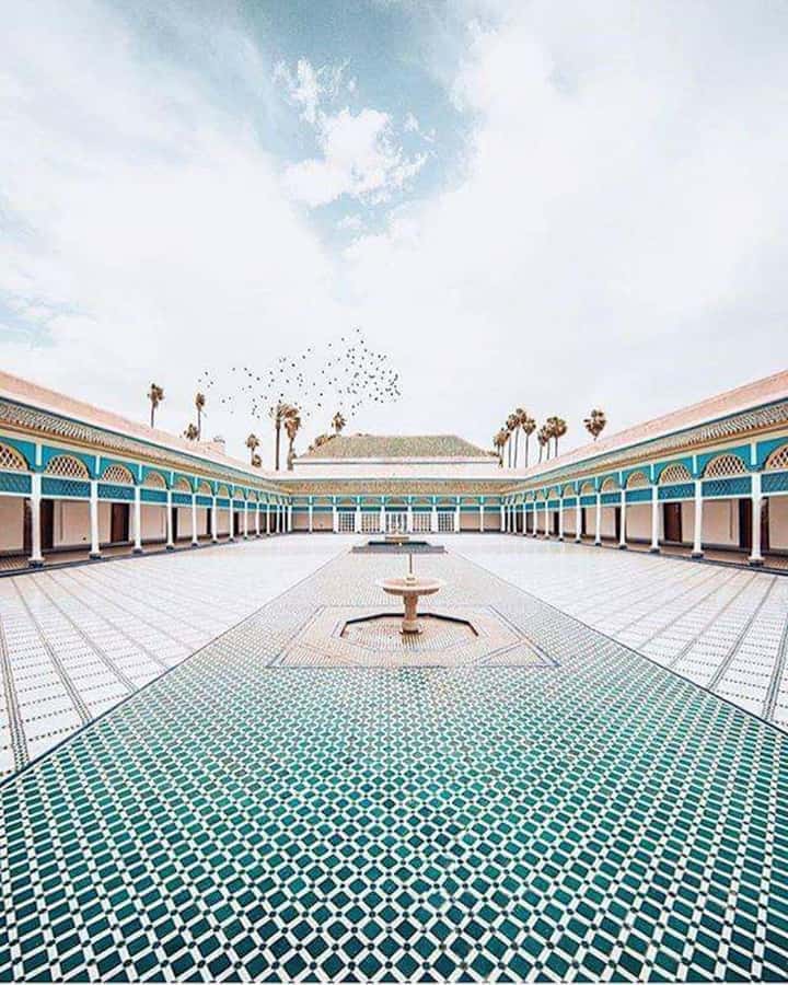 Marrakech: Half-Day Guided Journey through History & Culture - Guides, Languages, and Group Style