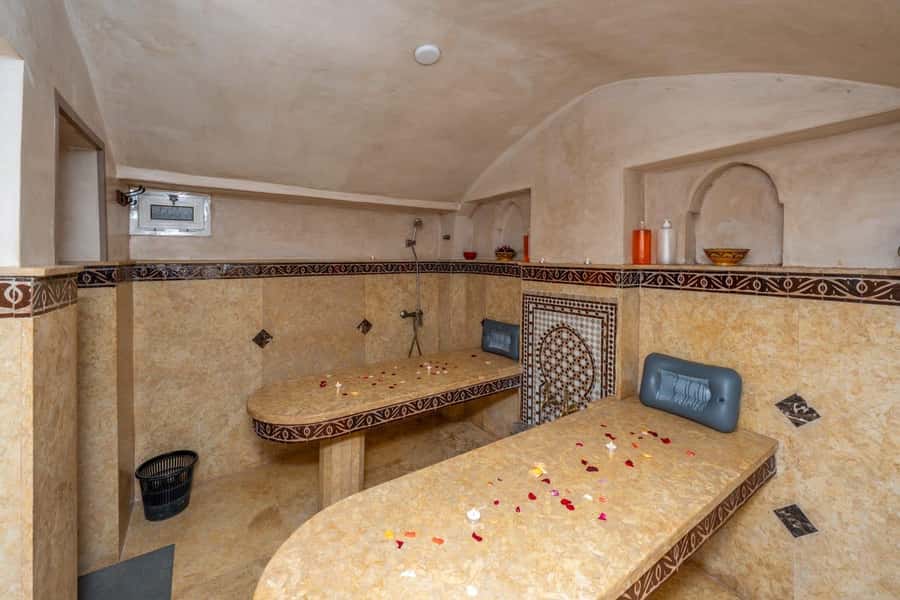 Marrakech : Hammam traditionnel expérience - Soaping and the Final Rest