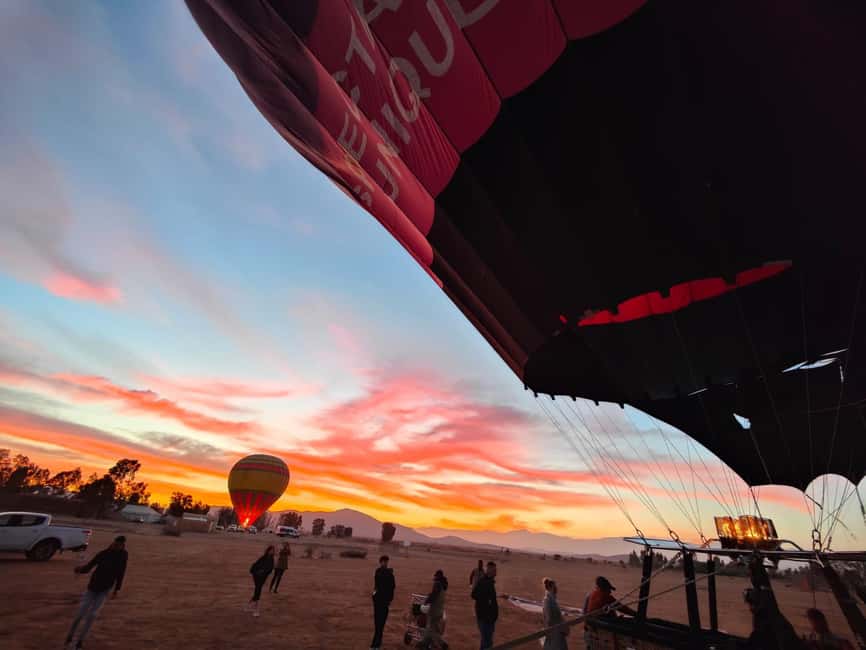 Marrakech: hot-air balloon flight with view of the Atlas Mountains and Berber breakfast - Berber breakfast after landing