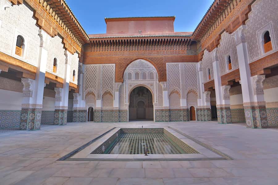 Marrakech: Madrasa Ben Youssef, Secret Garden & Medina Tour - Hammams and the Moroccan bathing tradition