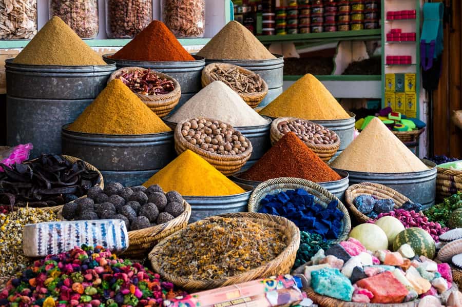 Marrakech: Medina, Souks, Artisans Guided Tour with Mint Tea - Souk Semmarine and the Leather Trade