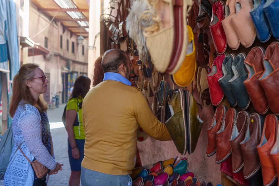 Marrakech: Medina, Souks, Artisans Guided Tour with Mint Tea - Souk Sebbaghine and the Dyers’ Quarter