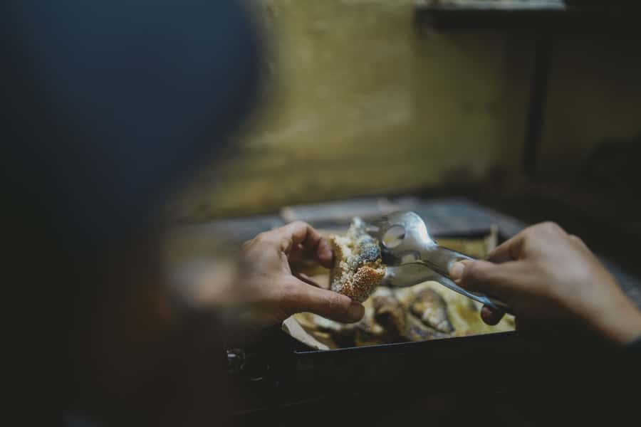 Marrakech: Medina Stories Food Tour with 15+ Tastings - Two hours through the medina