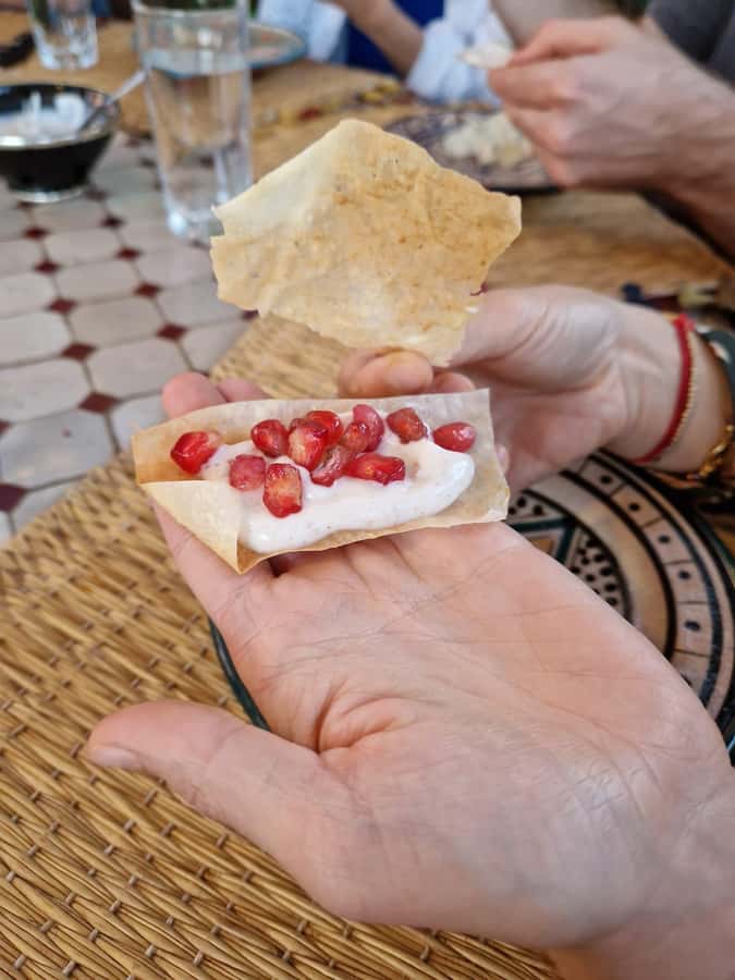 Marrakech: Moroccan Cooking Class for vegetarians and vegan - Learning Moroccan spices before cooking
