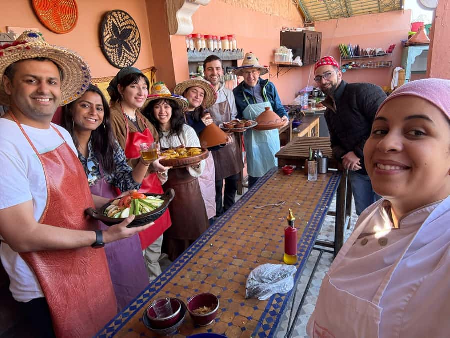 Marrakech: Moroccan Cooking Class with a Local Family - Meeting near the Medina and entering the cooking space