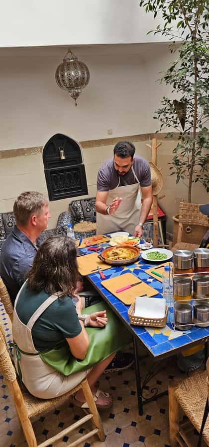 Marrakech: Moroccan Cooking Class with Local Chef - Meeting at Jemaa el Fna and Walking Into the Medina