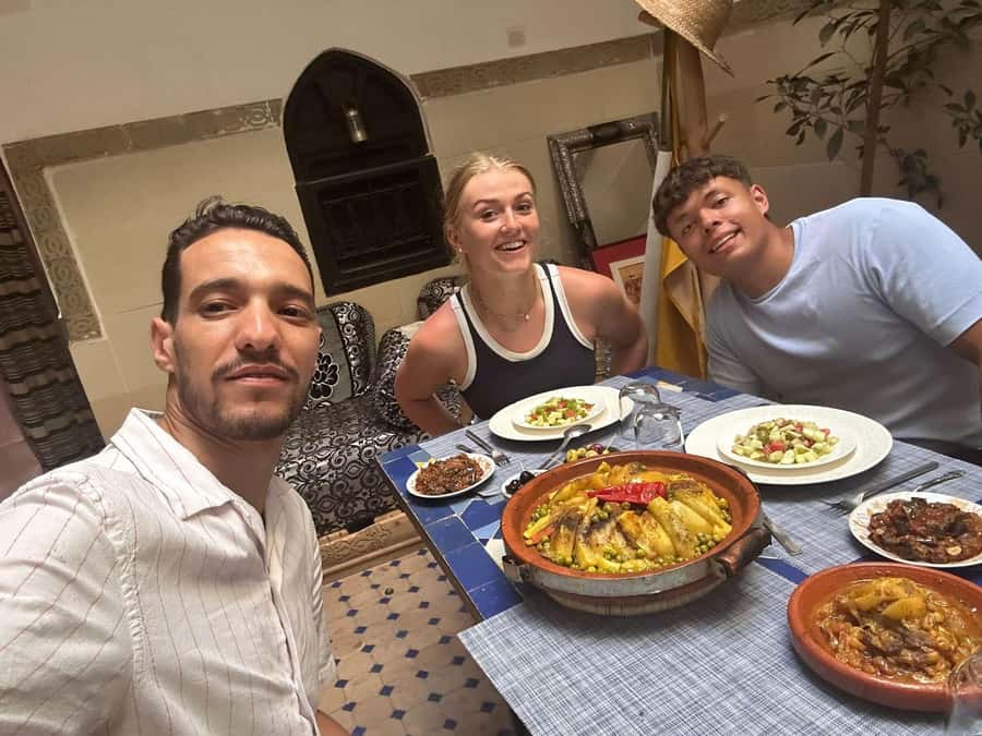 Marrakech: Moroccan Cooking Class with Local Chef - Sitting Down to Eat What You Made