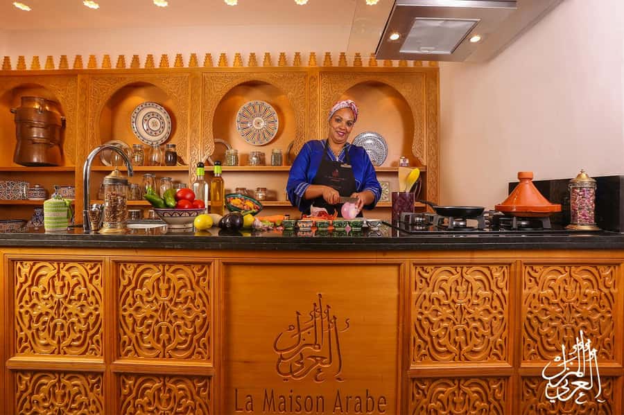 Marrakech: Moroccan Cooking Workshop at La Maison Arabe - The express class: one hour of Moroccan cooking