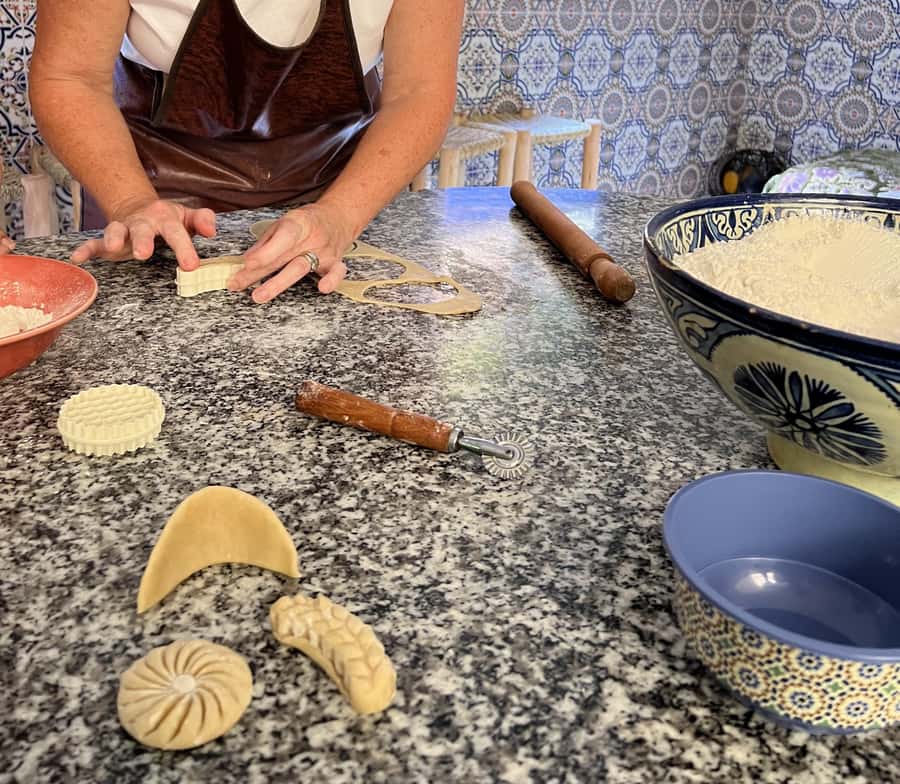 Marrakech: Moroccan Pastries and Tea Class with a Local - Who will enjoy this workshop most?