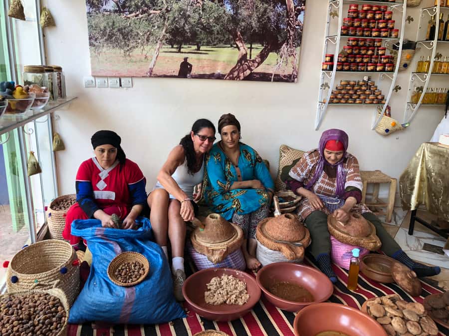Marrakech: Ourika Valley & Atlas Mountains Half-Day Trip - First views of the Atlas Mountains