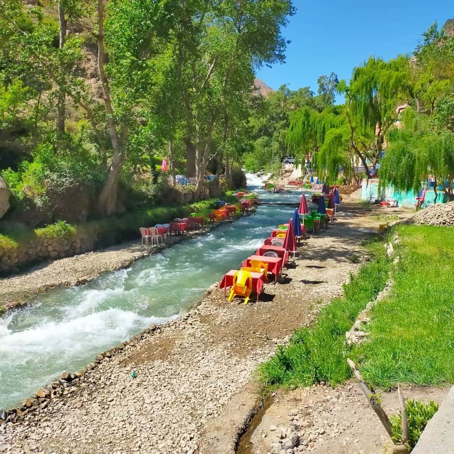 Marrakech: Ourika Valley waterfalls with guide& Berber lunch - The scenic drive and first mountain views