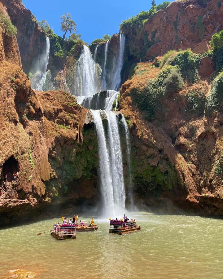 Marrakech : Ouzoud Waterfalls & Guided Tour & Boat Ride - Following the nature trail with a local guide