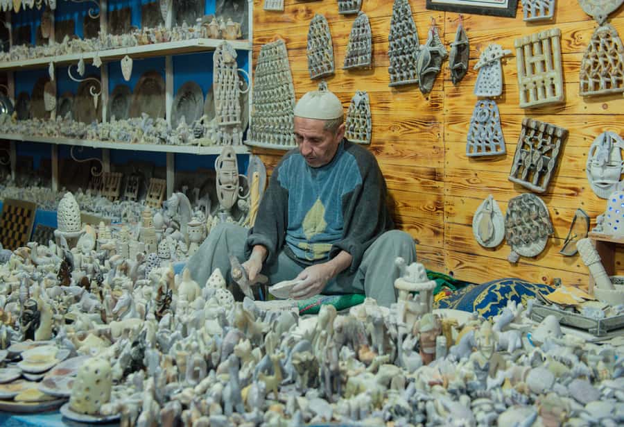 Marrakech: Ouzoud Waterfalls Trip, Guide & Boat + Lunch - Barbary macaques and the olive-tree trail