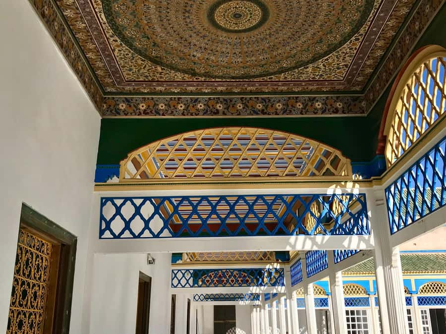 Marrakech: Palace, Museum, Madrasa & Medina Highlights Tour - Rahba Kedima and the final walk home