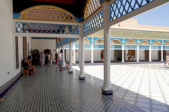 Marrakech: Palace, Museum, Madrasa & Medina Highlights Tour - Starting at Djemaa El Fna