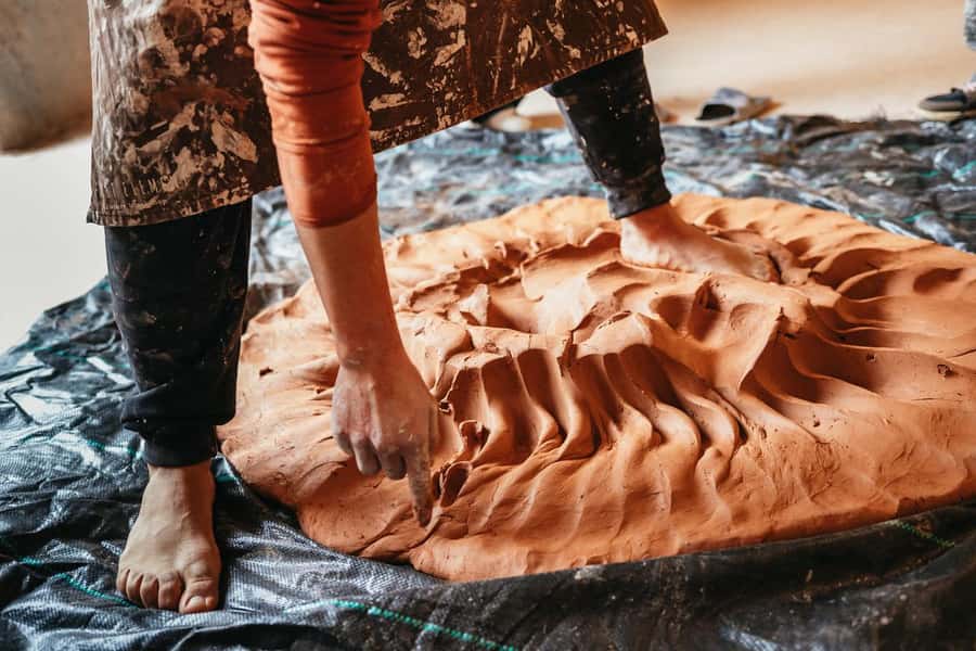 Marrakech: Pottery Workshop - A tea break with Moroccan pastries