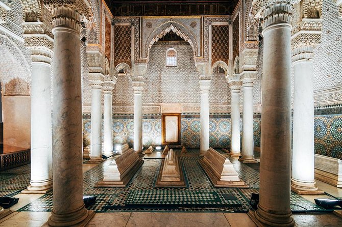 Marrakech: Private Guided Half-Day City Tour - Jemaa el-Fnaa: The City’s Great Meeting Place