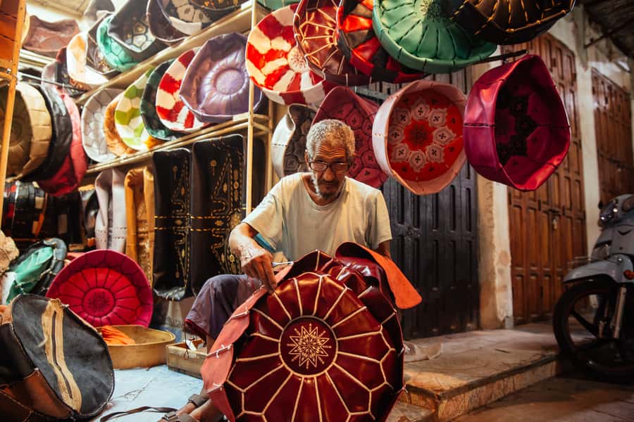 Marrakech: Private Souks Tour with Tea and Traditional Snack - Meeting in the Mellah, Marrakech’s old Jewish quarter